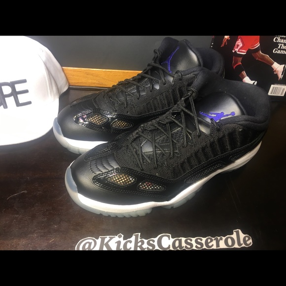 Air Jordan 11 i.e. low Space Jam size 12 - Picture 15 of 16